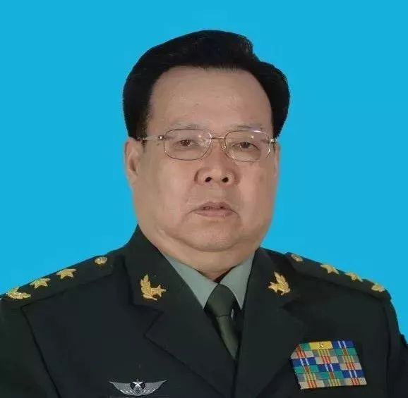 参展作者原兰州军区司令员,上将李乾元题词祝贺(将军,名家)十人书法展
