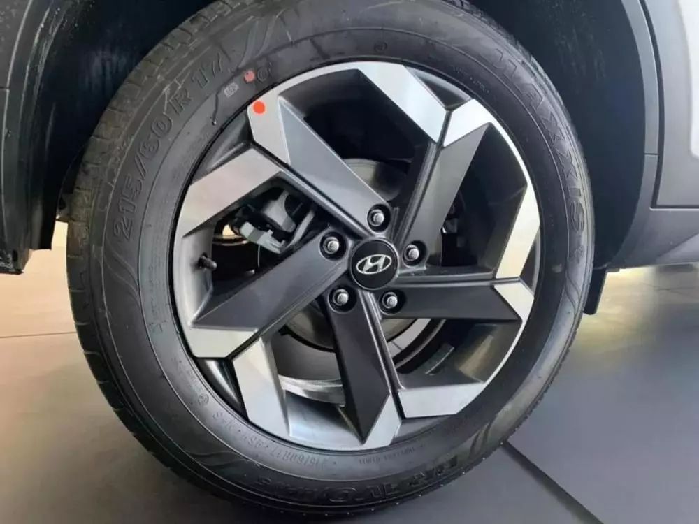 亿龙现代新一代ix25实车到店欢迎品鉴