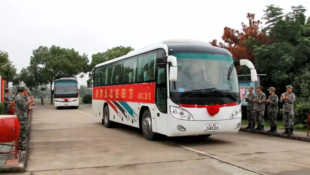 新兵家长们你们的孩子在部队已变样了