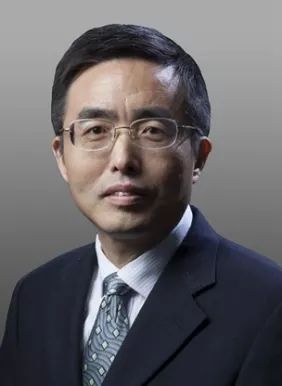 研究院院长"药品注册管理"课程建设委员会委员亦弘商学院研究员王建英