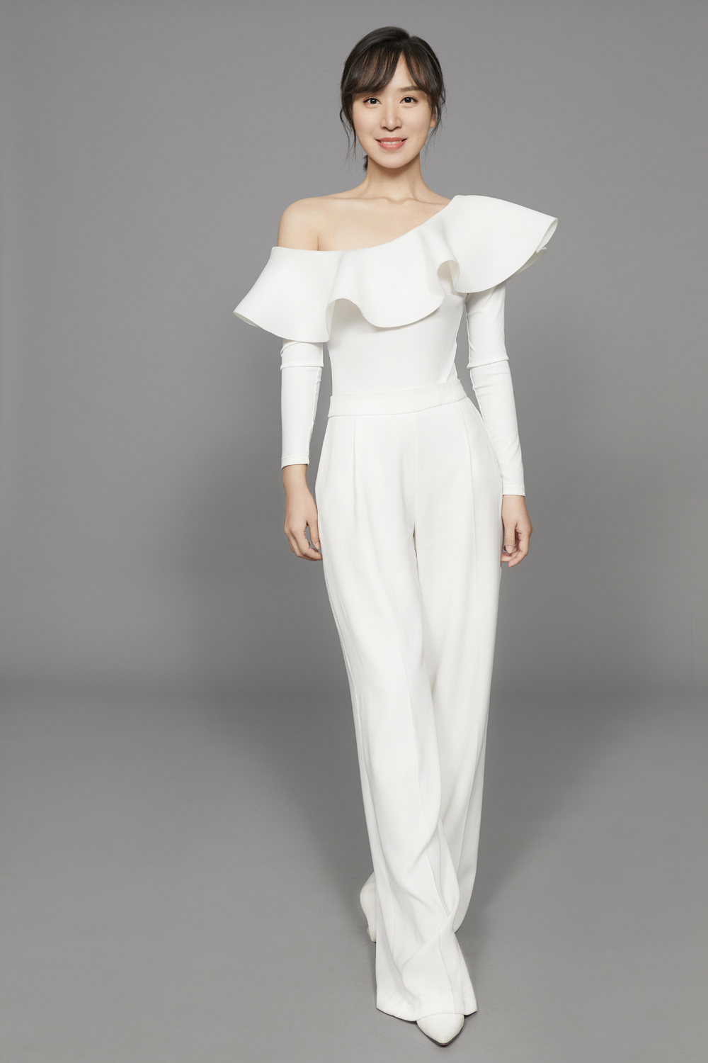 马晨出演全新角色外形姣好备受关注