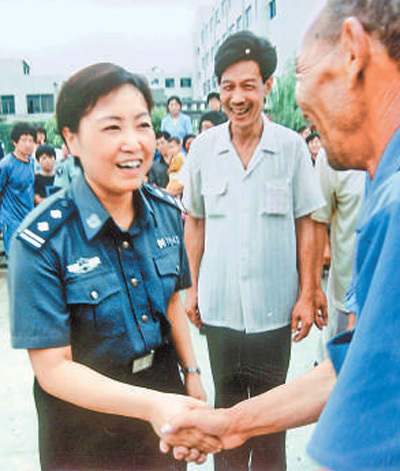 百姓称赞的好警官(最美奋斗者)_任长霞