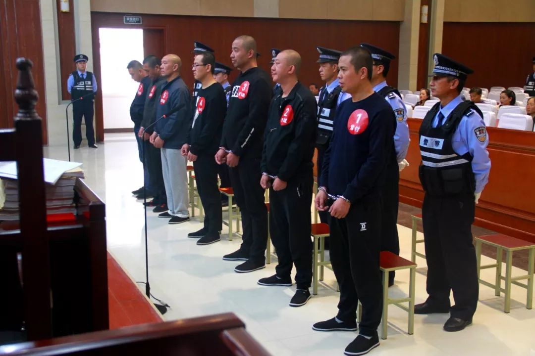 宁夏杨郎治超站冲卡涉恶犯罪团伙一审宣判