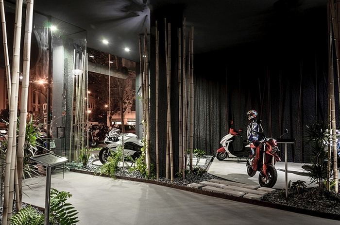 这样的摩托车展厅设计还是第一次见