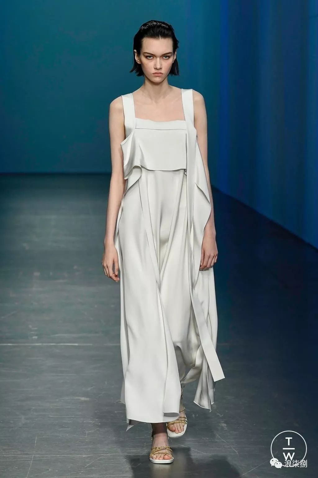 伦敦篇米兰篇2020ss时装周系列往下翻,全面了解极简主义.