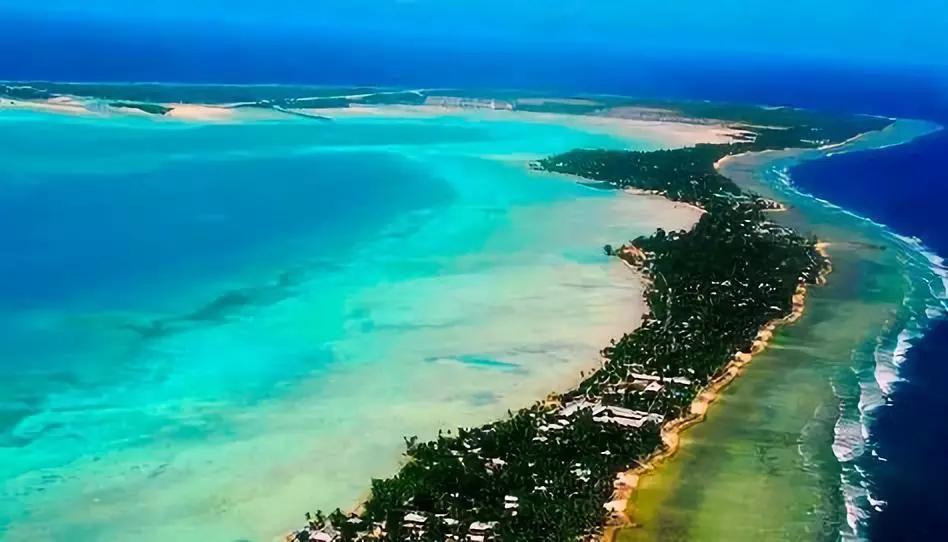2基里巴斯最西边的岛屿,是吉尔伯特群岛上的巴纳巴岛(banaba island)