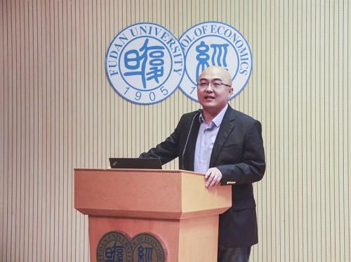 星空讲坛解读中国经济增长