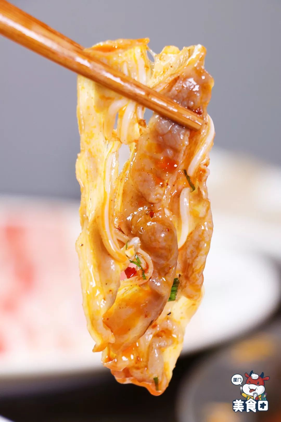 98元壕吃四人餐!厦门首家麻将主题的火锅店,搓着麻将就开涮!_重庆