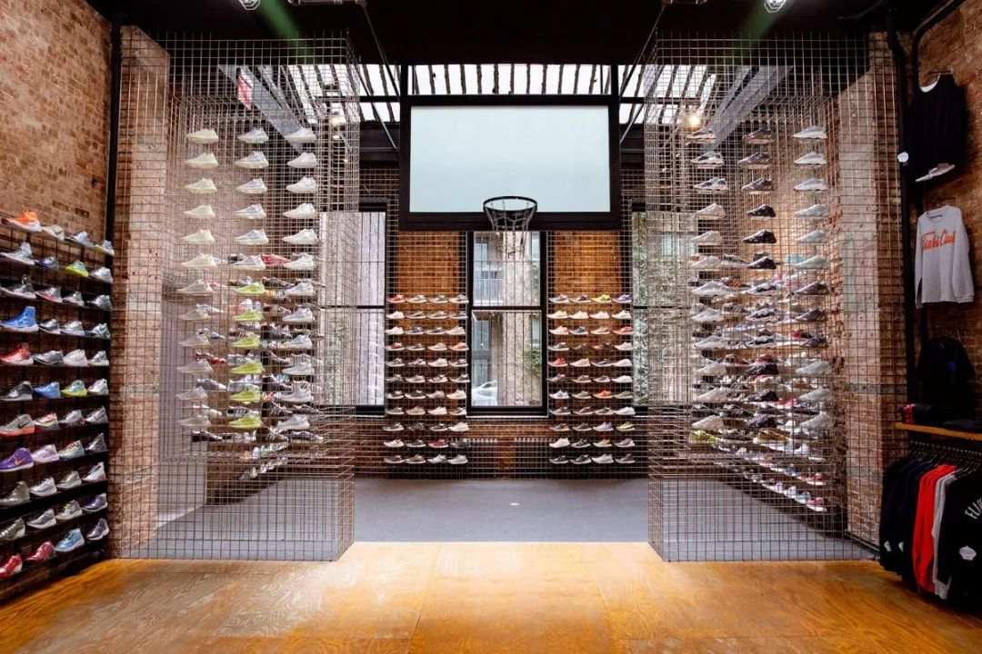 速速登记斗牛app实体店铺开业原价购yeezy350美限