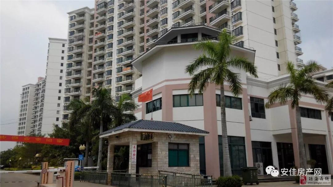 花半里一房一厅60万出售_小区