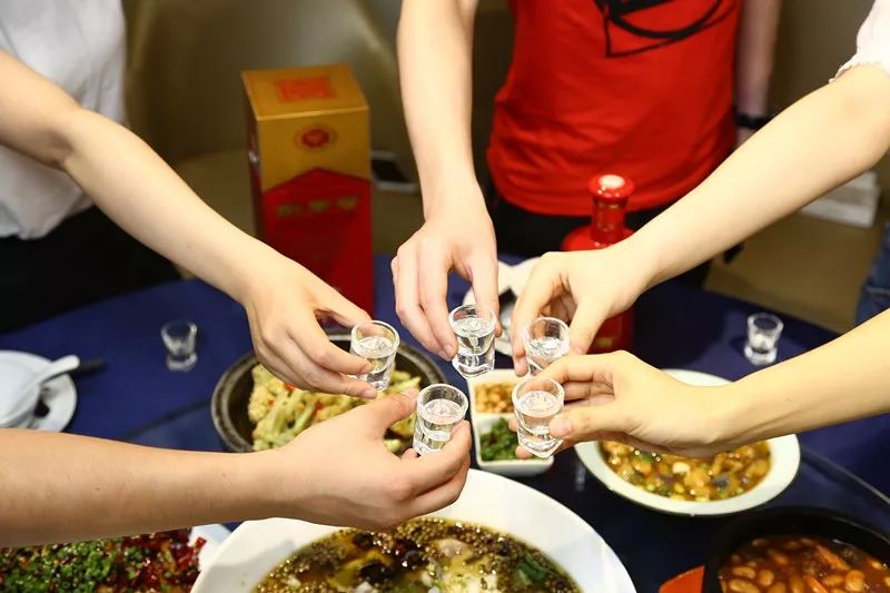 酒局十大谎言你中招了吗