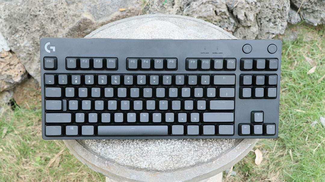 职业选手量身定制可更换轴体罗技gprox游戏键盘评测