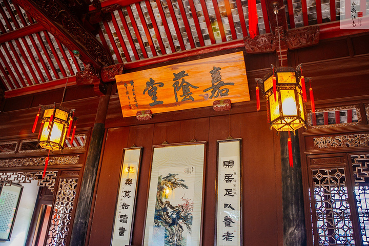 04 嘉荫堂整个建筑群体量虽不大,但非常紧凑和精致,最吸引人的地方是