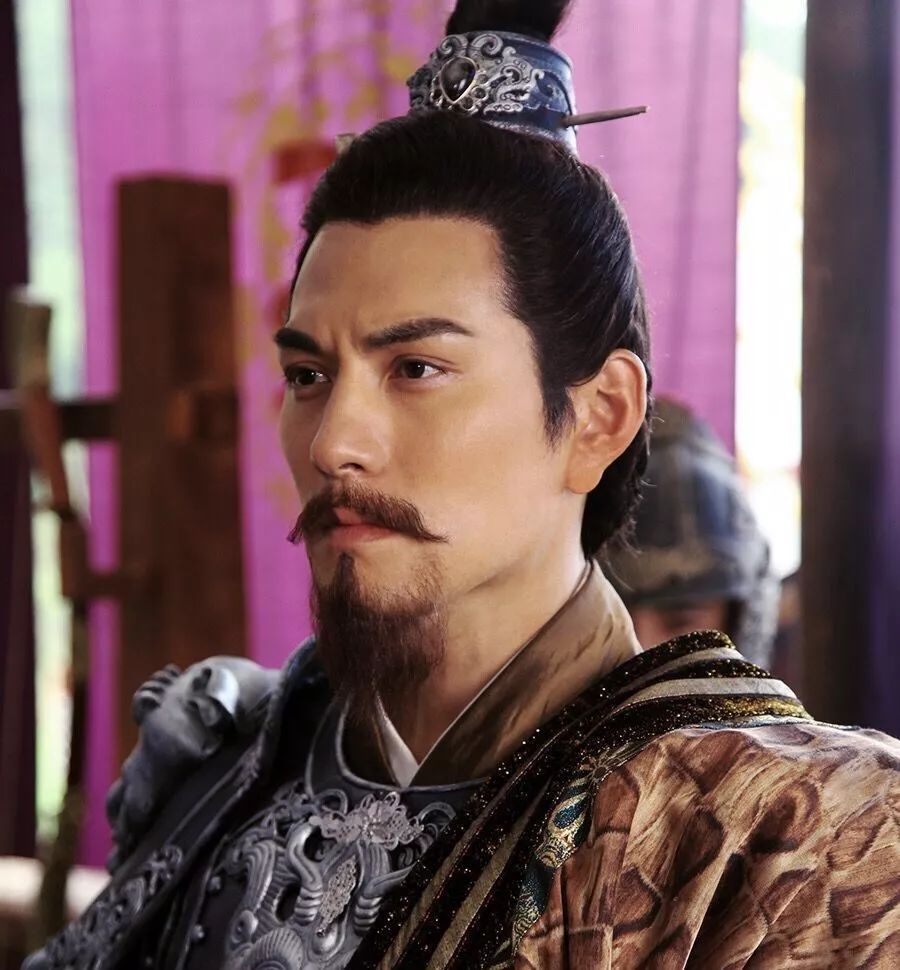 光看脸,他可以制霸娱乐圈吗_严屹宽