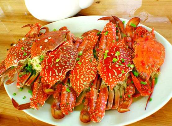 白灼花蟹▲清蒸鲈鱼▲老友花蛤▲泥丁汤▲萝卜缨炒螺游遍各处美景吃