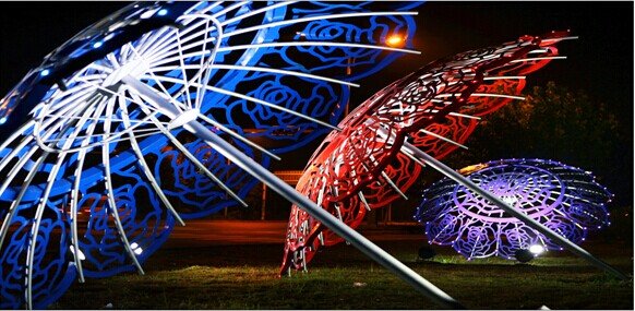 中艺光影秀解析城市灯光雕塑小品的重要作用