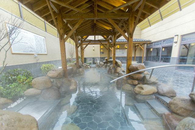 上海极乐汤川沙店温泉馆泡温泉无疑是一种愉悦的享受