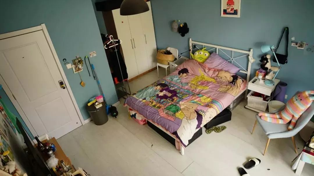 佳飞买家秀 | 房子是租的但生活不是,00后小姐姐爆改出租屋打造星空房