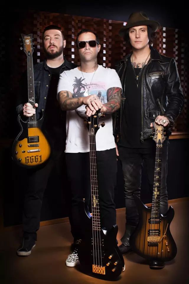 schecter顶级代言乐队a7x之nightmare创作与录制解析