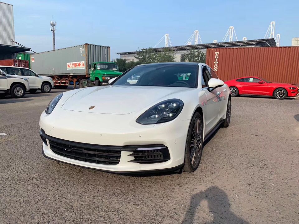 首台2020款保时捷帕拉梅拉到港新内饰不输宝马7系售价真给力