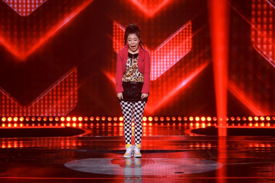 黄金兄弟"组合迎来新鲜血液——一位年轻帅气而且极具综艺范儿的90后