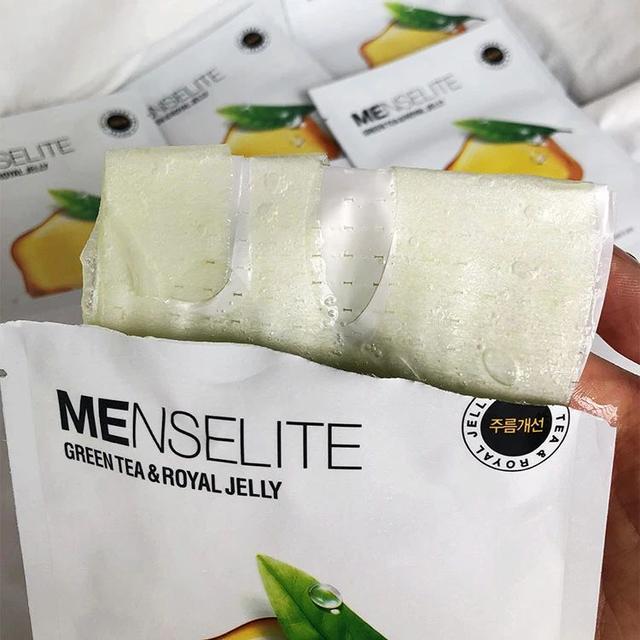 32岁挑战少女"樱桃妆",皮肤白嫩就是有底气_面膜