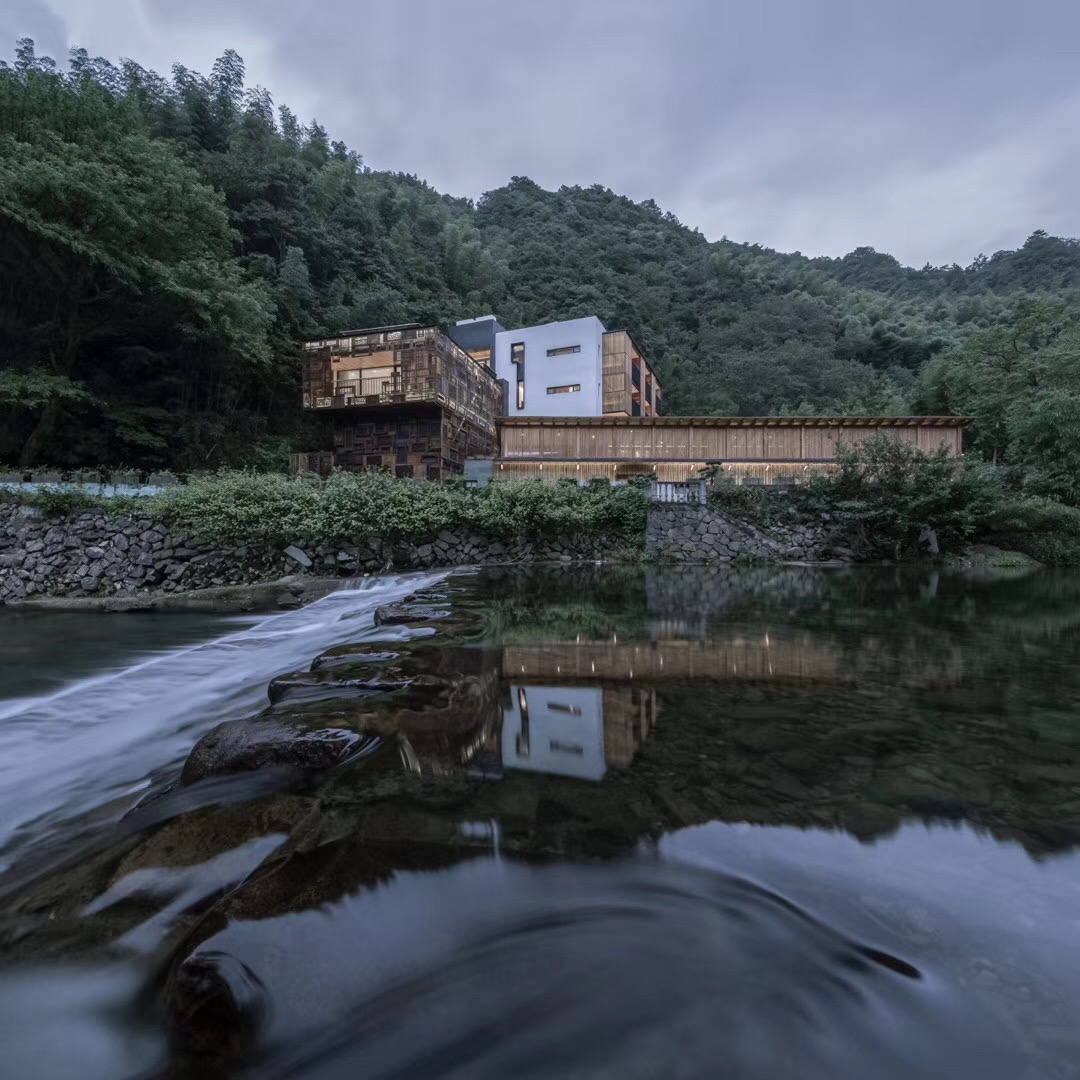 恍若避世般的山间民宿,却吸引着大批国外友人到来!