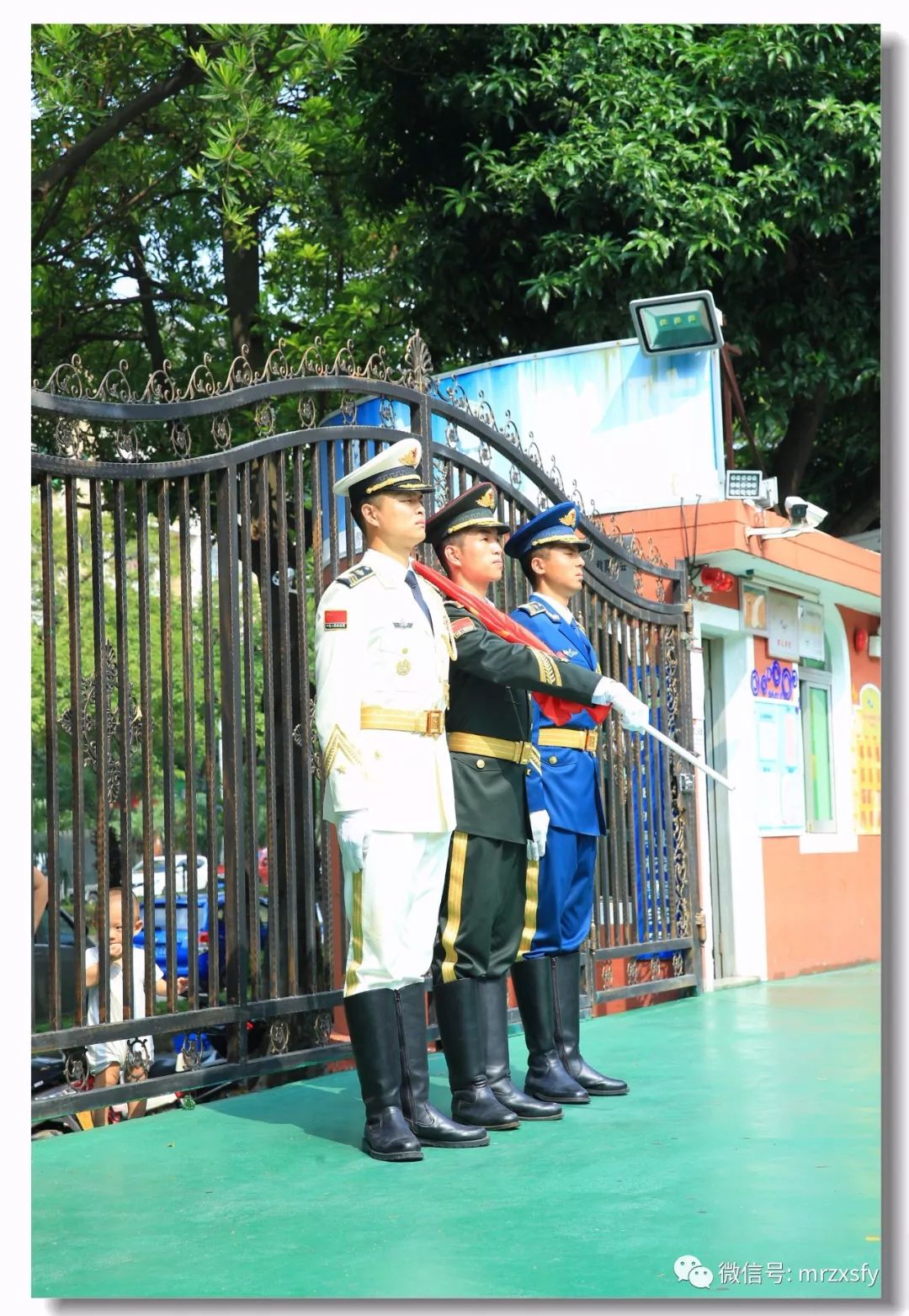 国旗护卫队彭凯资料图片