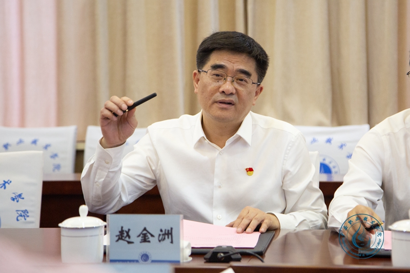 西南石油大学校长赵金洲一行到广安职业技术学院调研