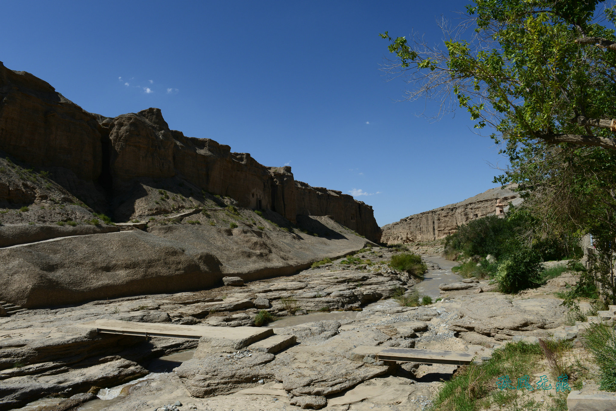 瓜州戈壁深处探寻榆林窟千年流淌的美与秘