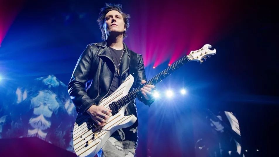 schecter顶级代言乐队a7x之nightmare创作与录制解析