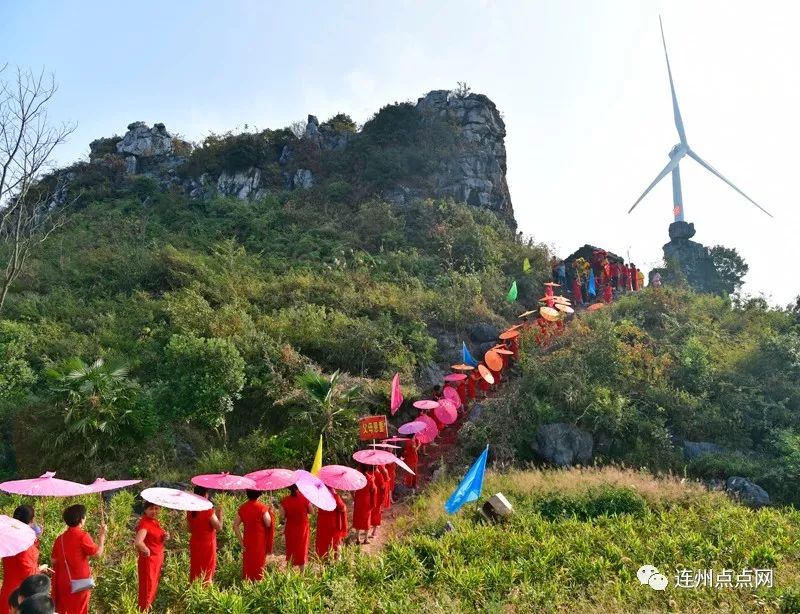 直击连州星子镇姜田老村220多名外嫁女集体返乡场面很轰动