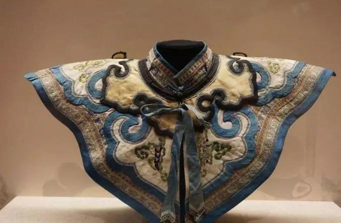 原创中国云肩,肩上的霓裳,美若繁花,珍如珠宝