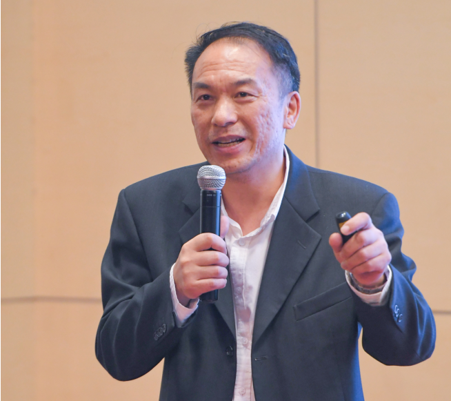 有限公司董事长兼ceo吴文辉人工智能推动大健康产业链发展吴家骥建议