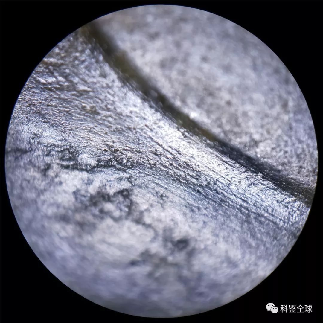 古玉器《痕迹鉴定学》之玉婵工痕微观痕迹赏析_解玉砂