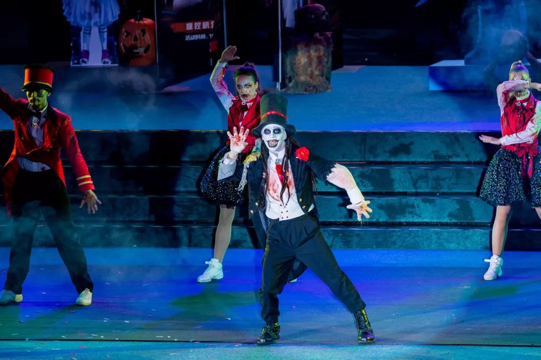 僵尸舞 来自搜狐网