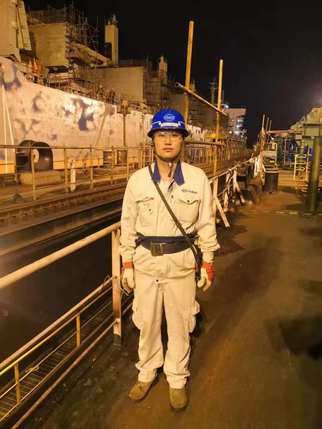 船厂故事能吃苦肯付出的修船人记轮机车间修船工程主管朱巨峰