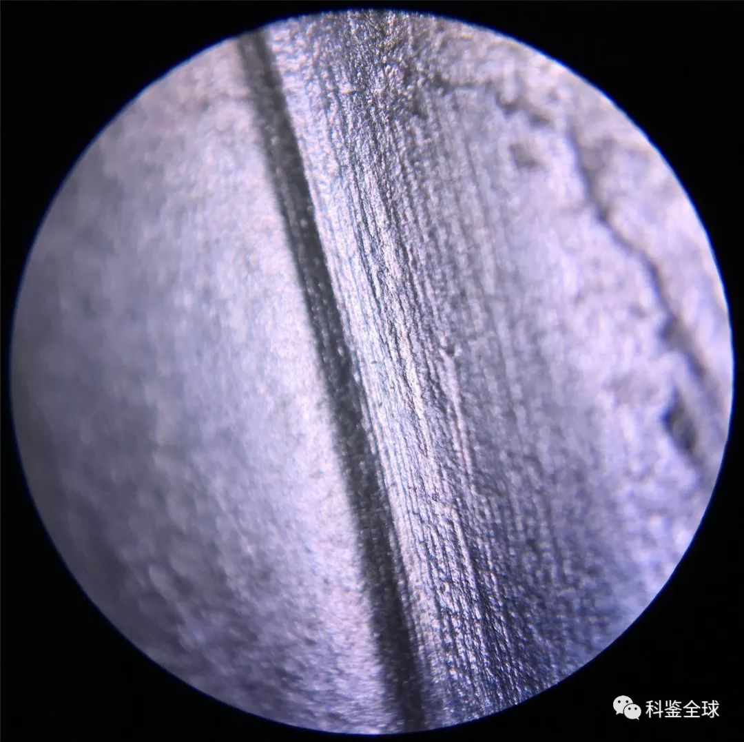 古玉器《痕迹鉴定学》之玉婵工痕微观痕迹赏析_解玉砂