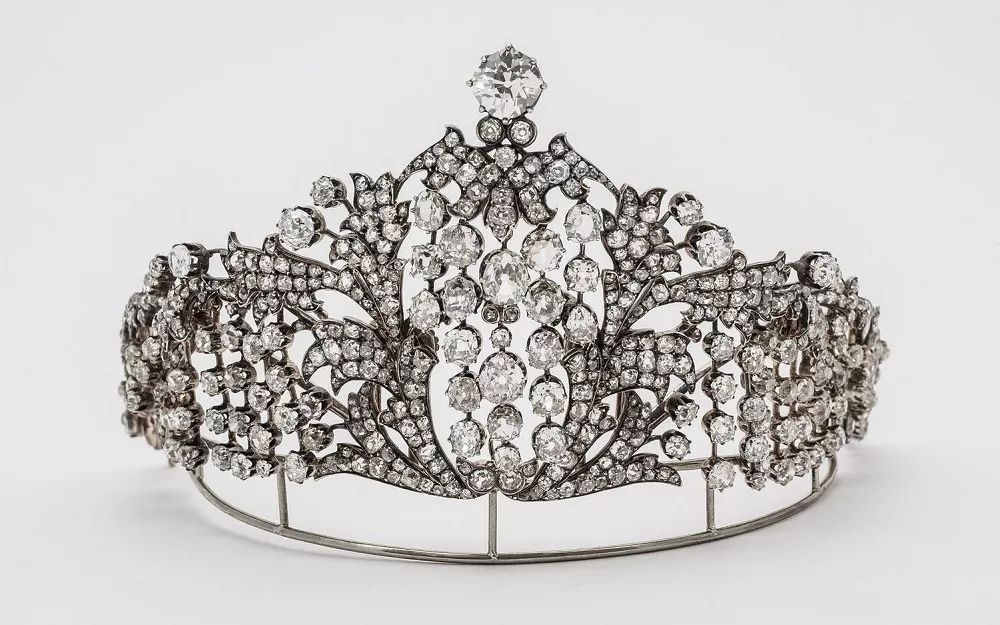 glittering at the russian court」展览:俄国宫廷珠宝