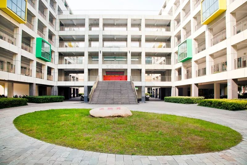 如果孩子总是看到不公平总是抱怨