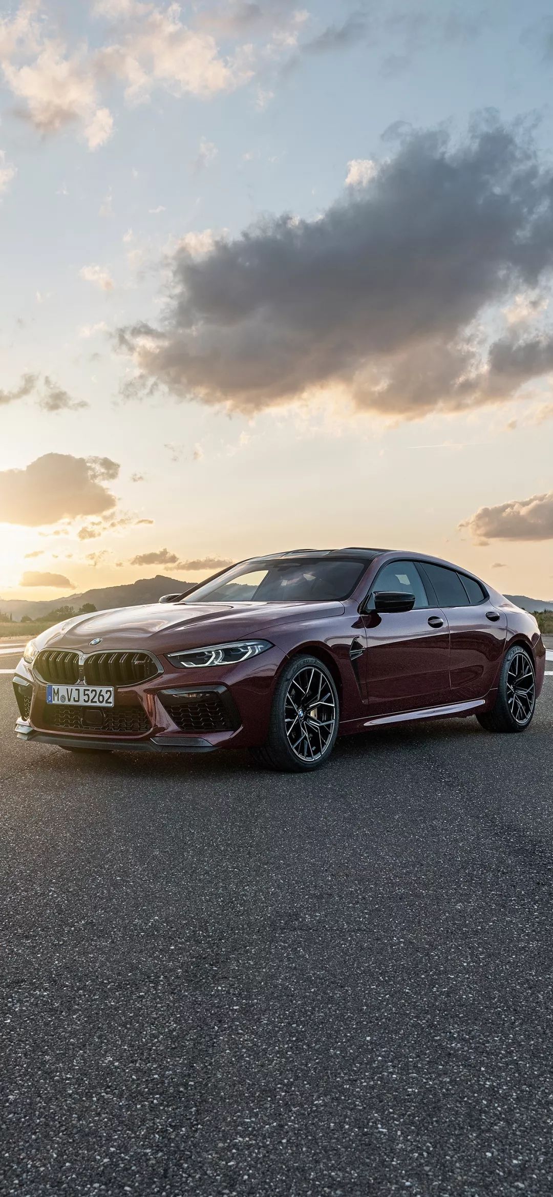 全新宝马m8四门轿跑请查收!