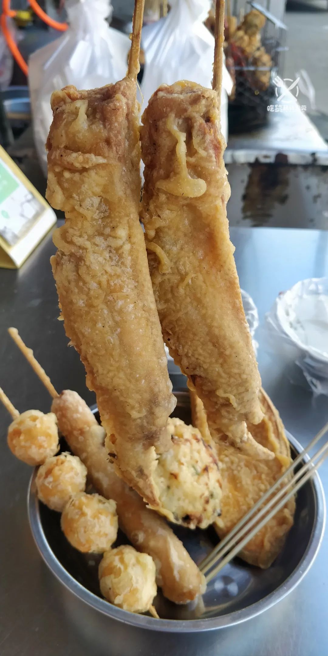 难得发现【猪网油春卷】,这家市场里的油糍店原来暗藏玄机!