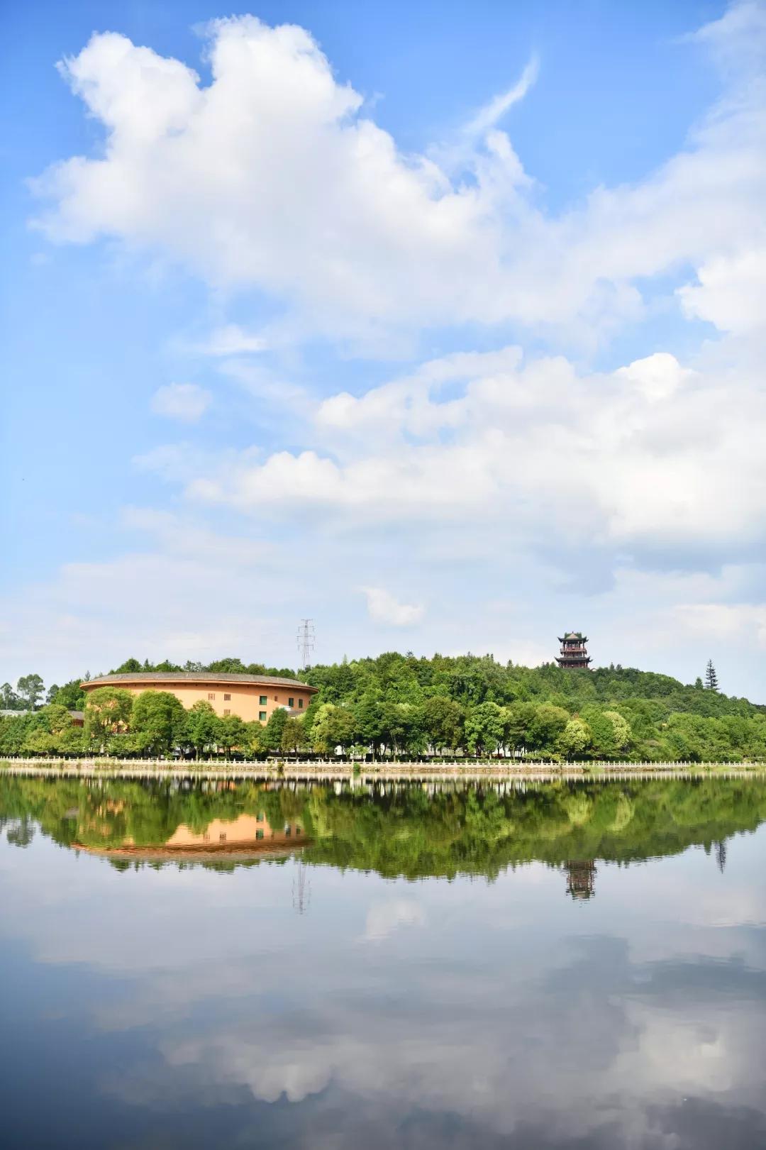 十月让我们一起来五龙客家风情园发现美