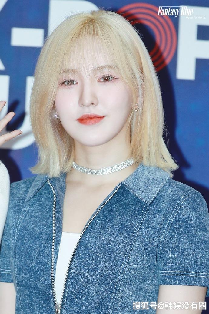 混血洋娃娃wendy孙胜完时隔4年再染金发引热议