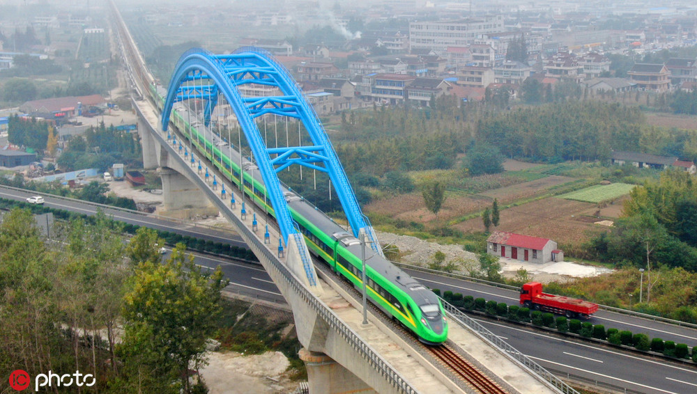 列车,使得宁启线成为继京沪线之后第二条开行动力集中式动车组的线路