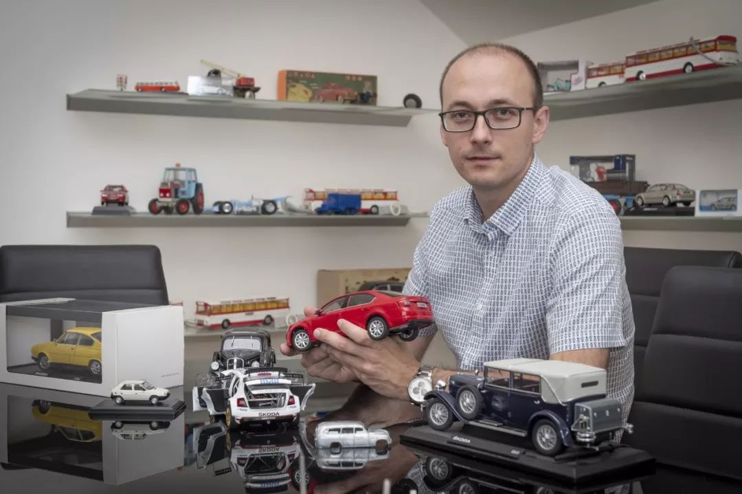 这是个来自捷克共和国的汽车模型品牌