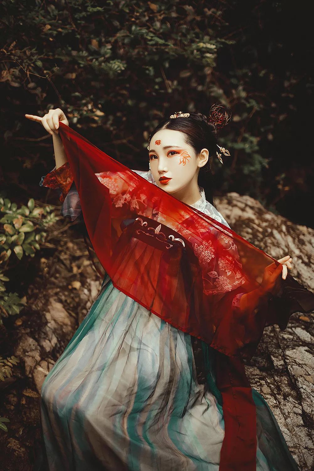 21元素彼岸花汉服人像拍摄