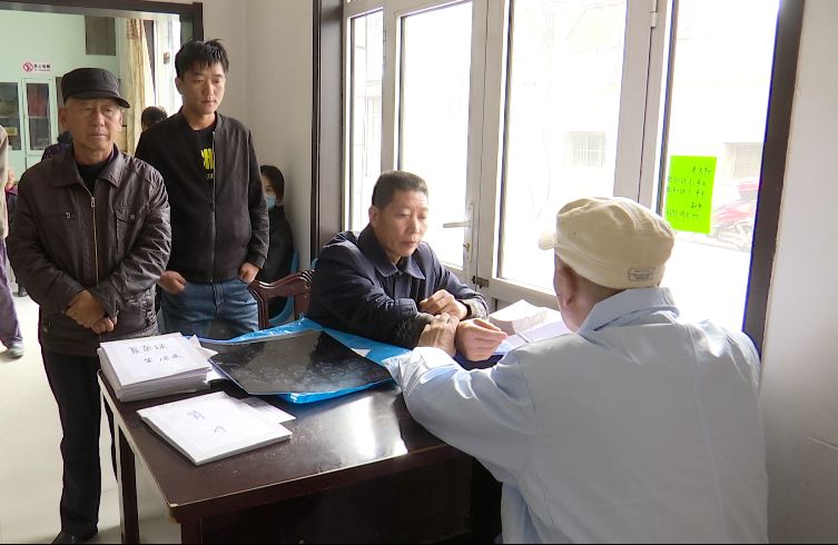 人物许富昌50年不忘初心用实际行动诠释医者大爱