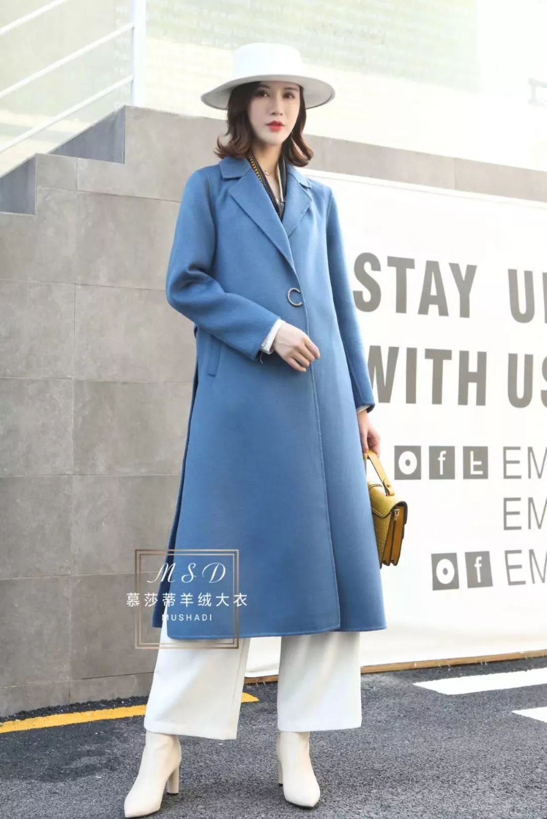 3000条羊绒围巾免费领全场99元起鄂尔多斯市牧融格羊绒工厂店来密云了