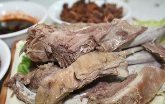 打平伙吃平伙同是一锅羊肉各有讲究别具魅力